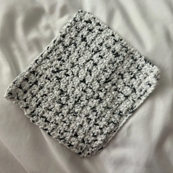 Handmade Crocheted Dishcloth - Picture 2 of 3